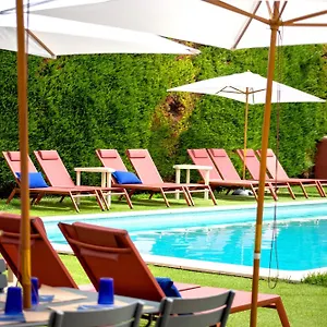 La Perna Hotel